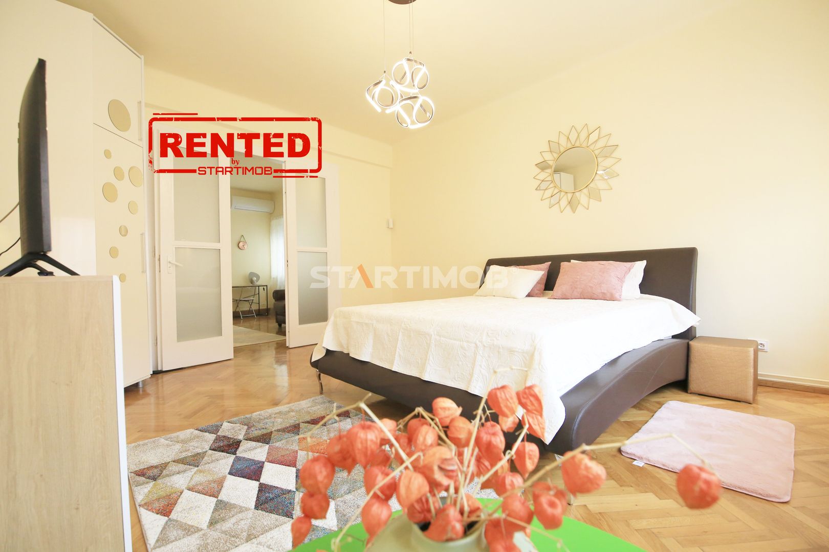 Apartament mobilat Ultracentral zona Pietii Sfatului