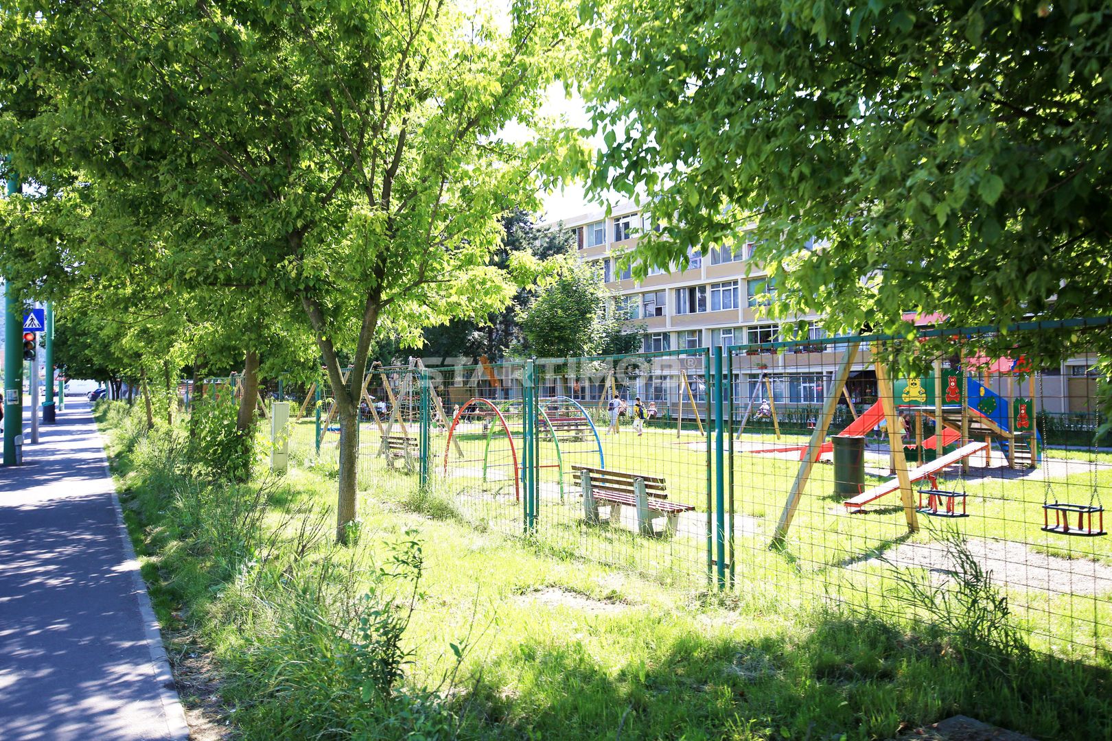 Garsoniera mobilata zona Lidl Tractorul