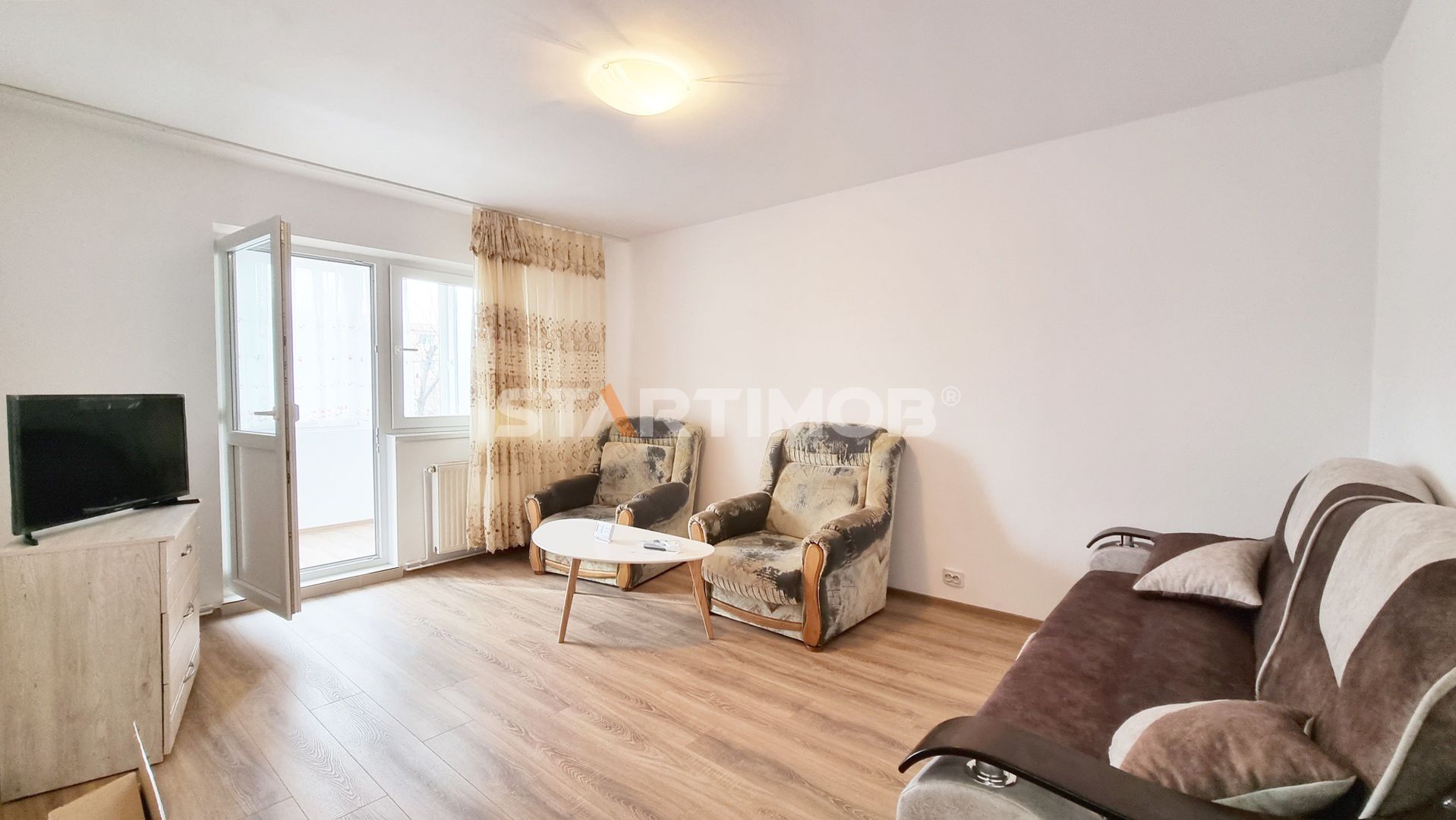 Apartament mobilat doua camere Tractorul