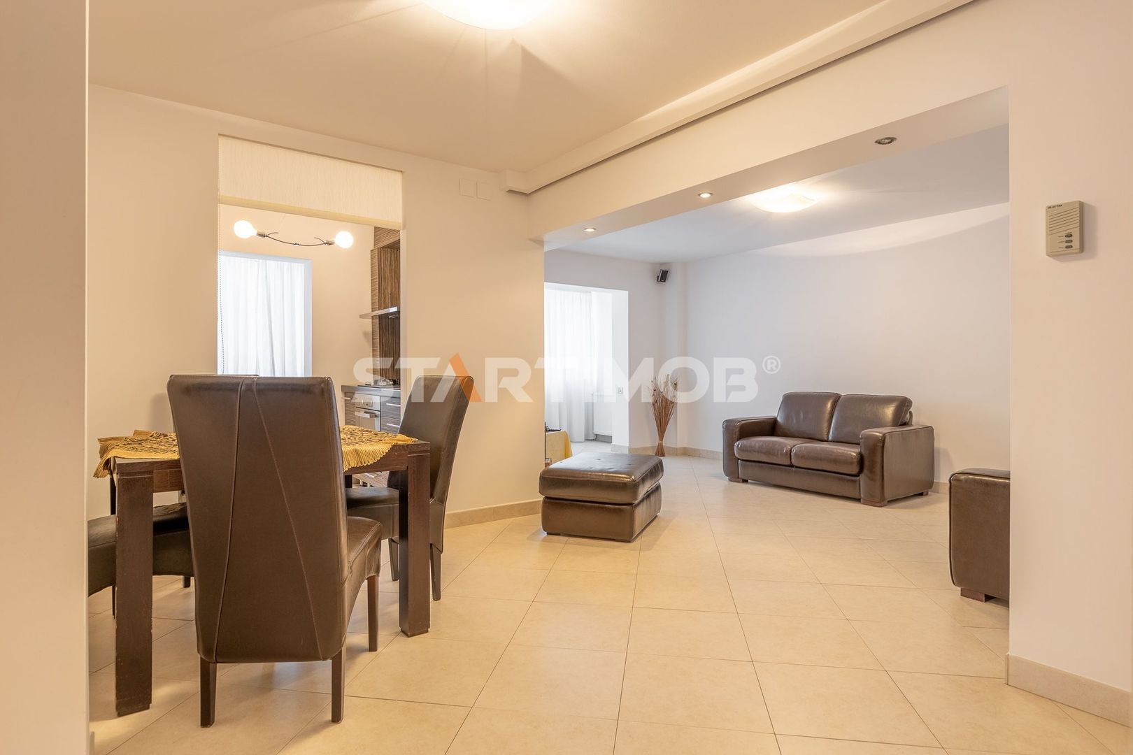 Apartament 4 camere Racadau cu parcare