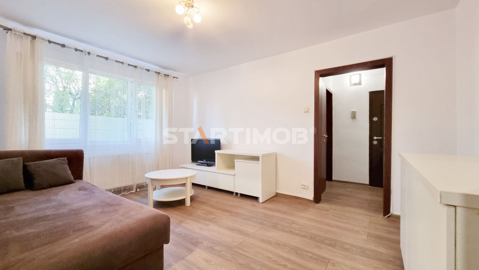 Apartament mobilat zona Astra str Soarelui