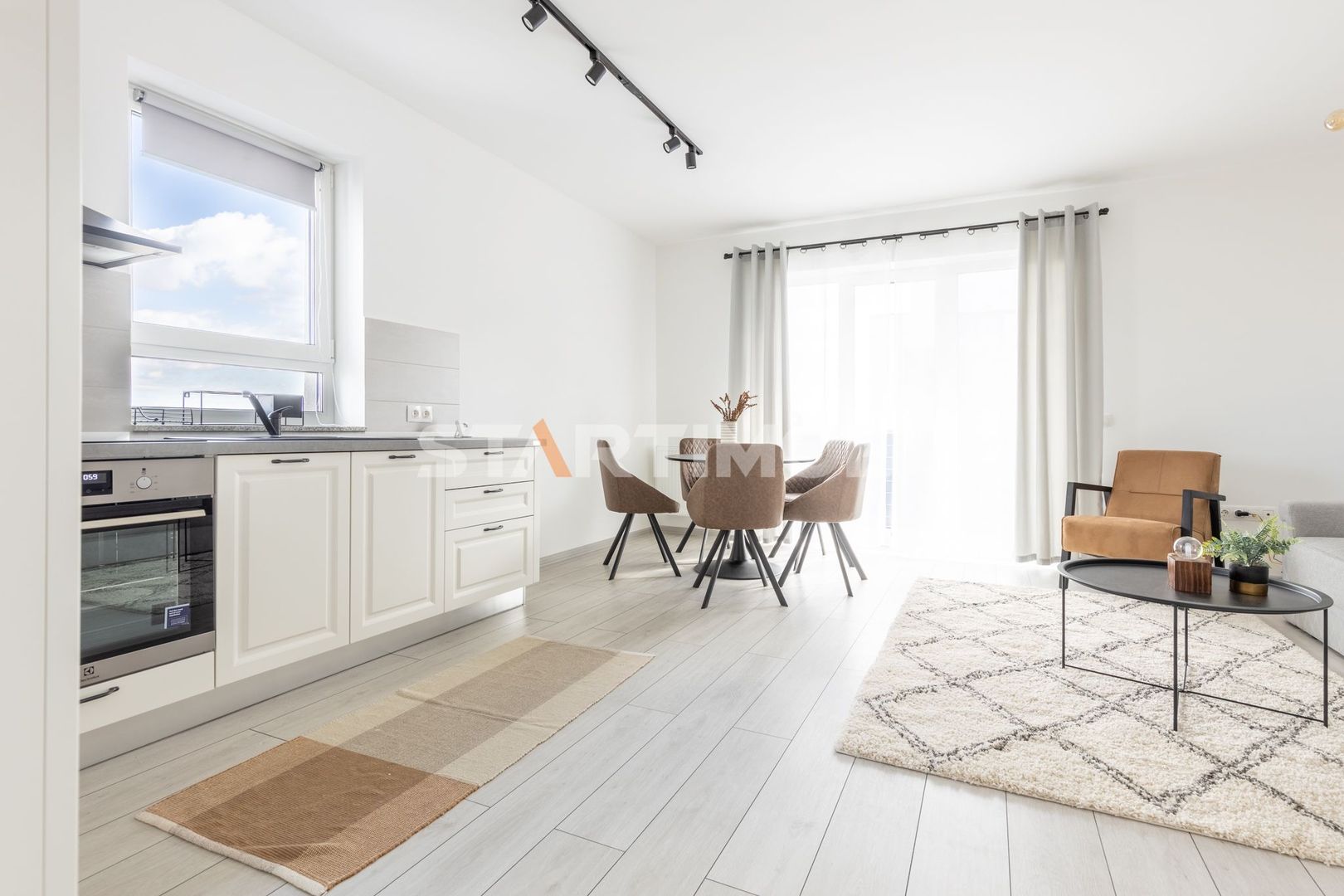 Apartament  mobilat cu parcare  Avantgarden