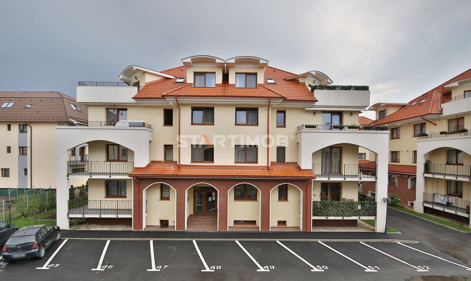 Apartament mobilat Imperial Residence cu parcare