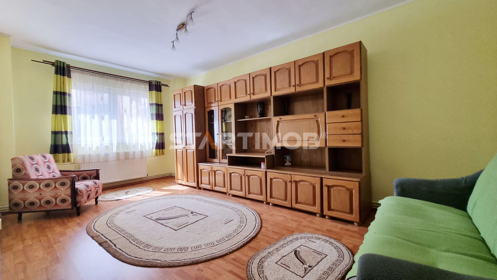 Apartament doua camere cu parcare zona Garii