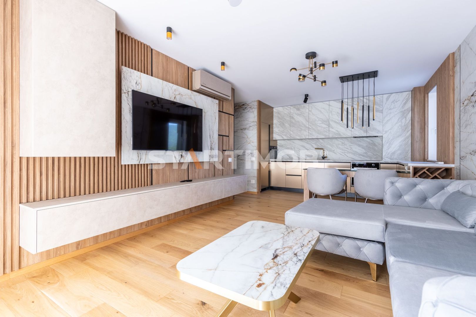Apartament mobilat prima inchiriere Urban Plaza