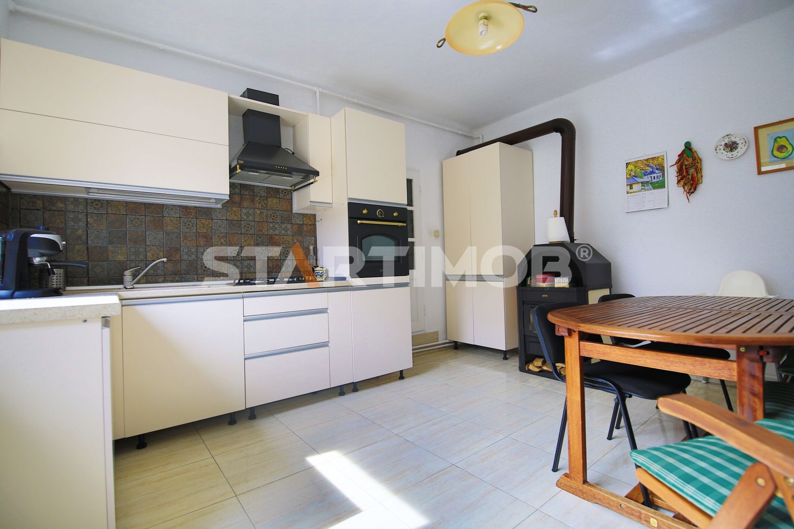 Casa mobilata Sacele zona Bunloc cu teren 2544 mp