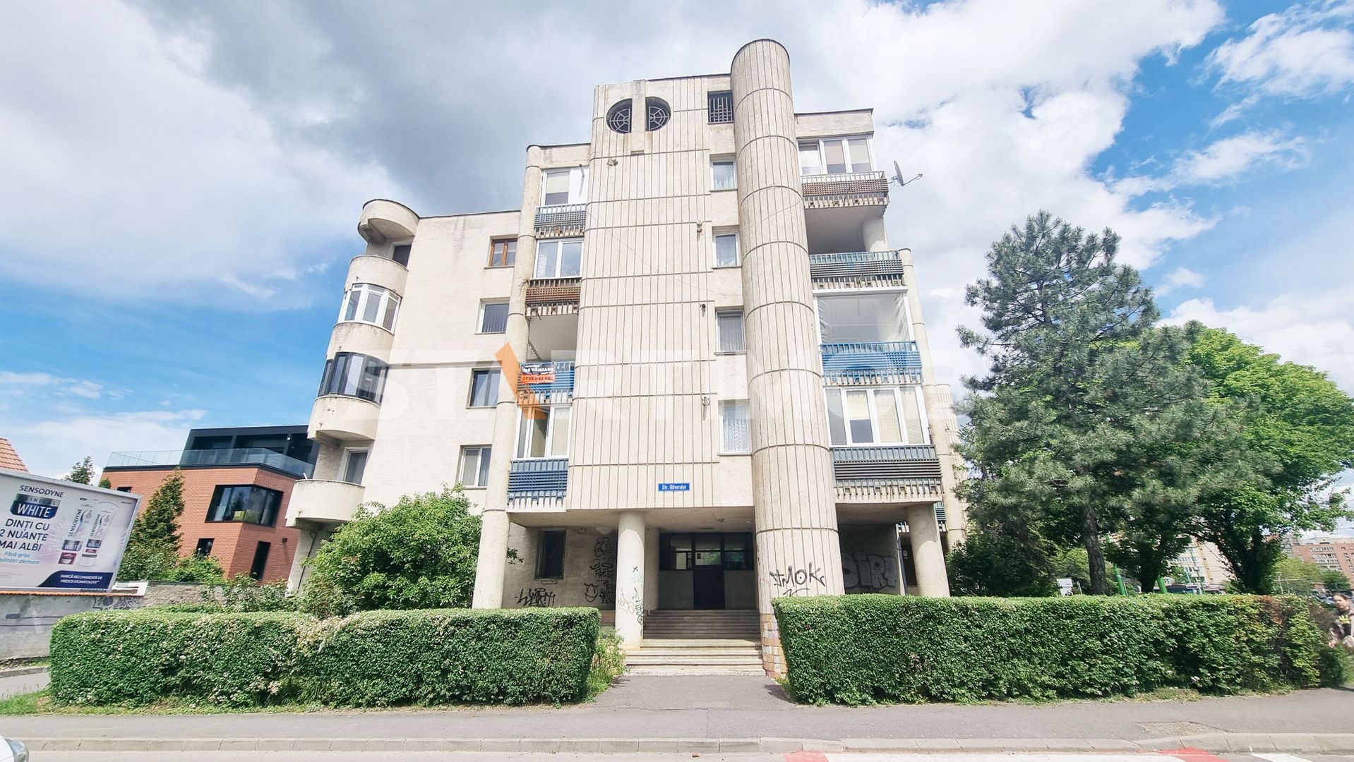 REZERVAT : Apartament 3 camere Kogalniceanu zona Centru Civic
