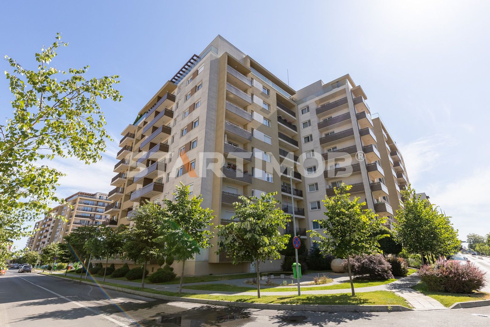 Apartament Urban Residence cu parcare si boxa