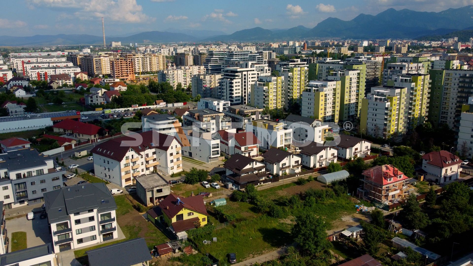 Teren intravilan zona Coresi