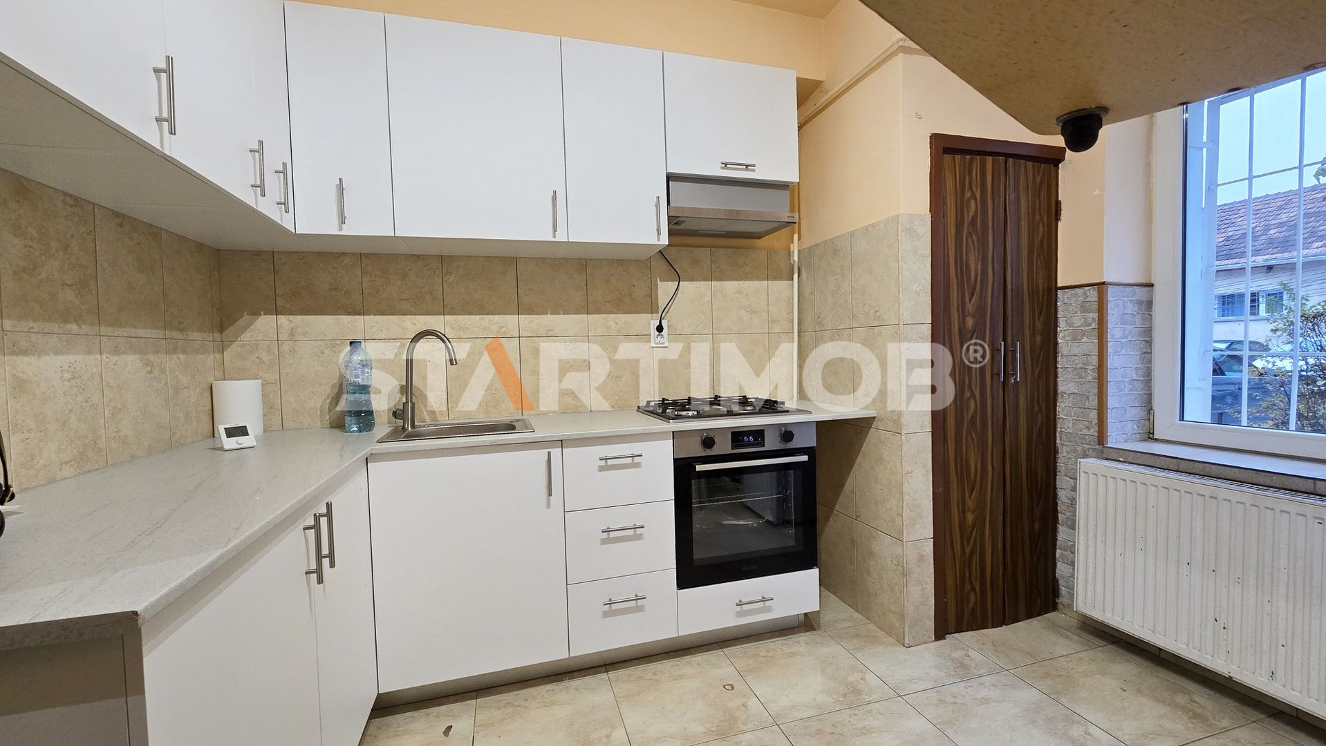Apartament mobilat zona Avram Iancu