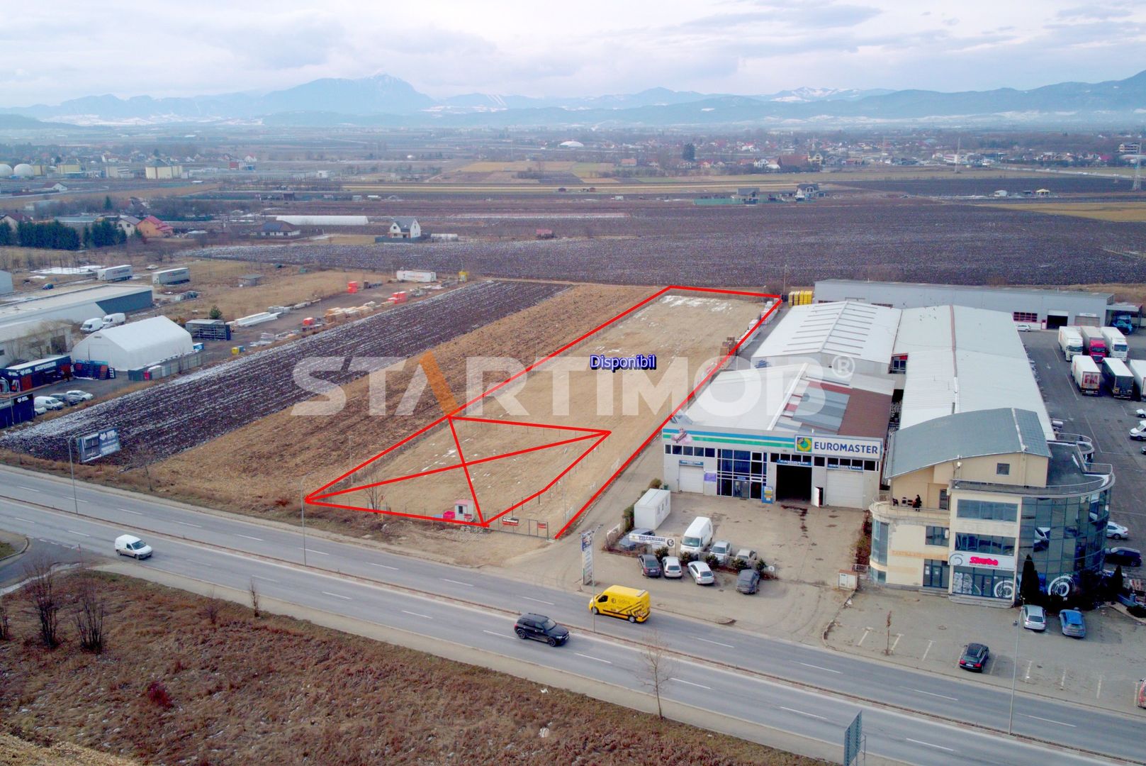 Teren intravilan DN 13 pretabil activitati comerciale