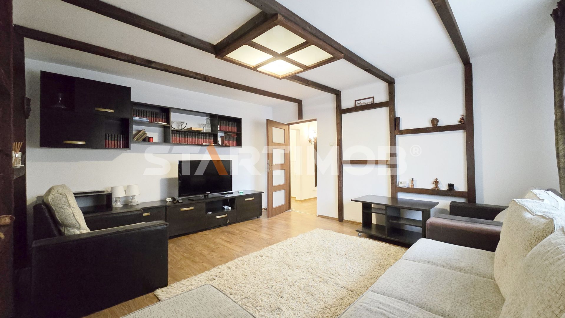 Apartament 3 camere cu parcare Racadau