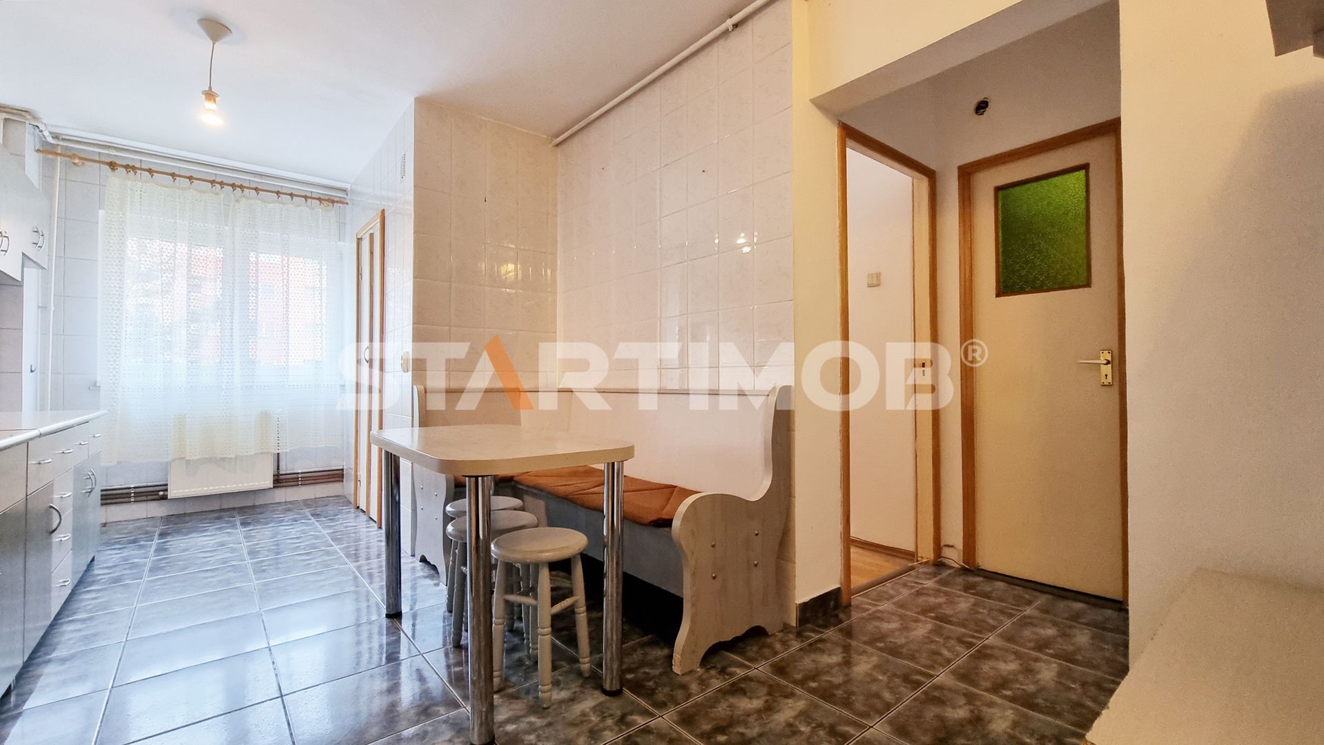 Apartament doua camere decomandat Racadau