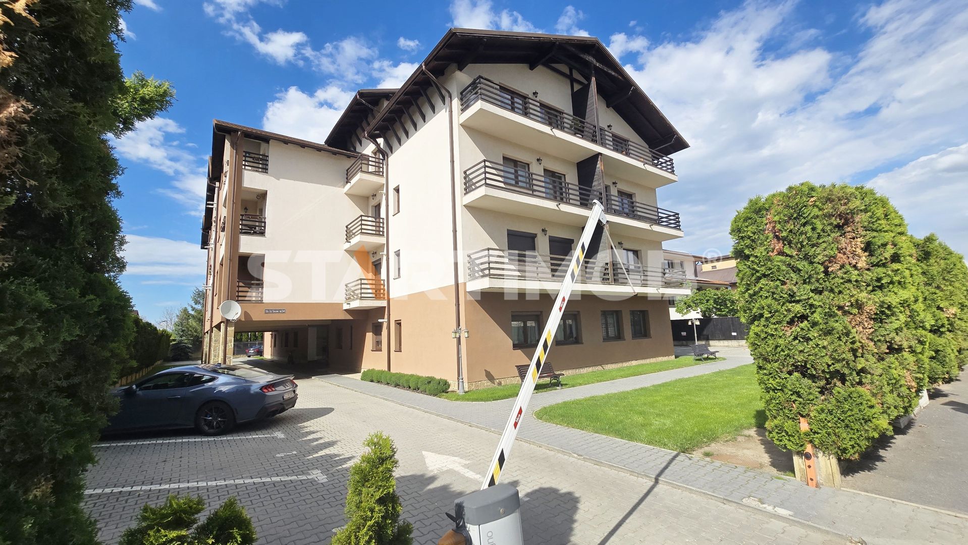 Apartament 3 camere zona Coresi cu parcare