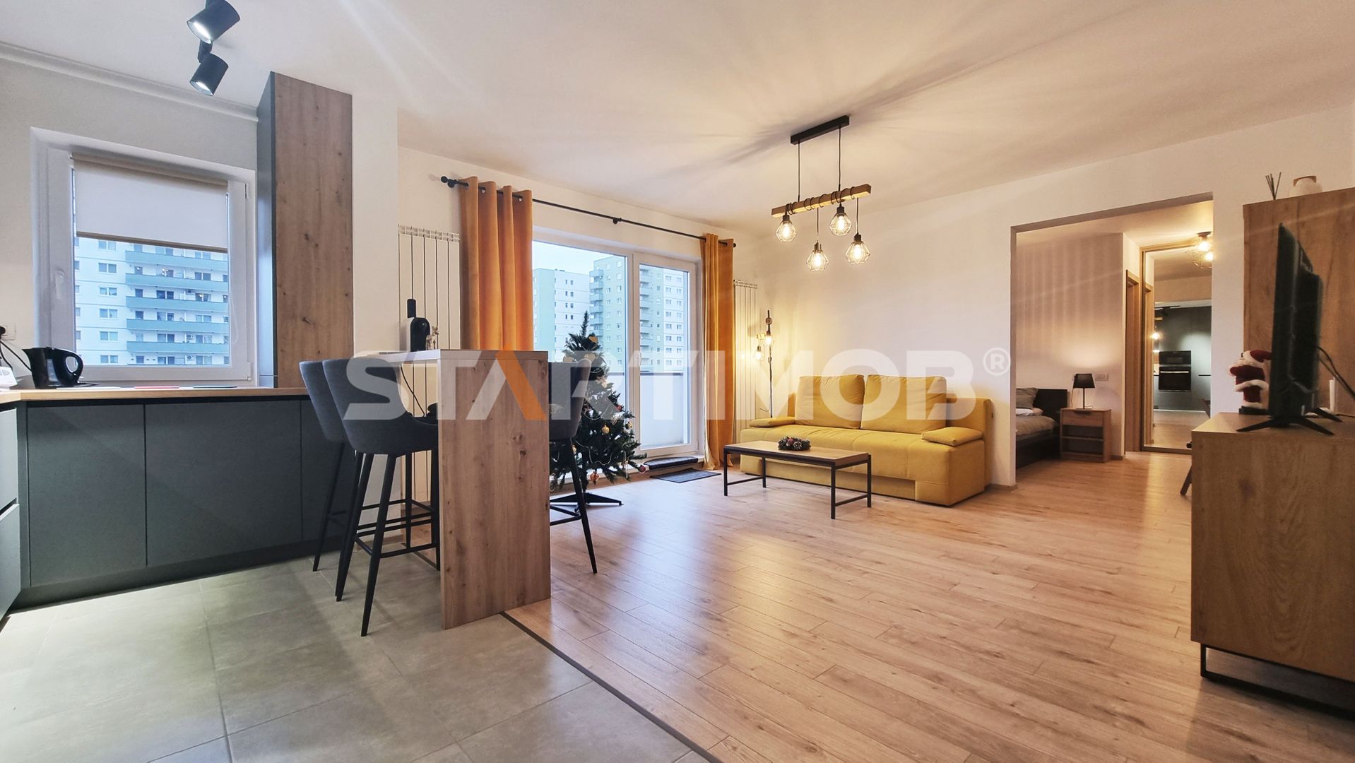 Apartament mobilat Top City Coresi