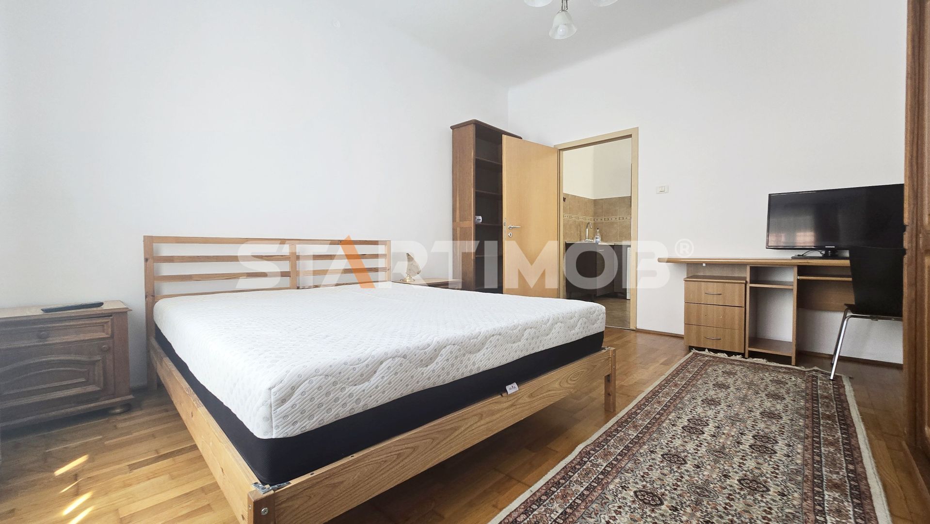Garsoniera mobilata ultracentral Piata Unirii Brasov