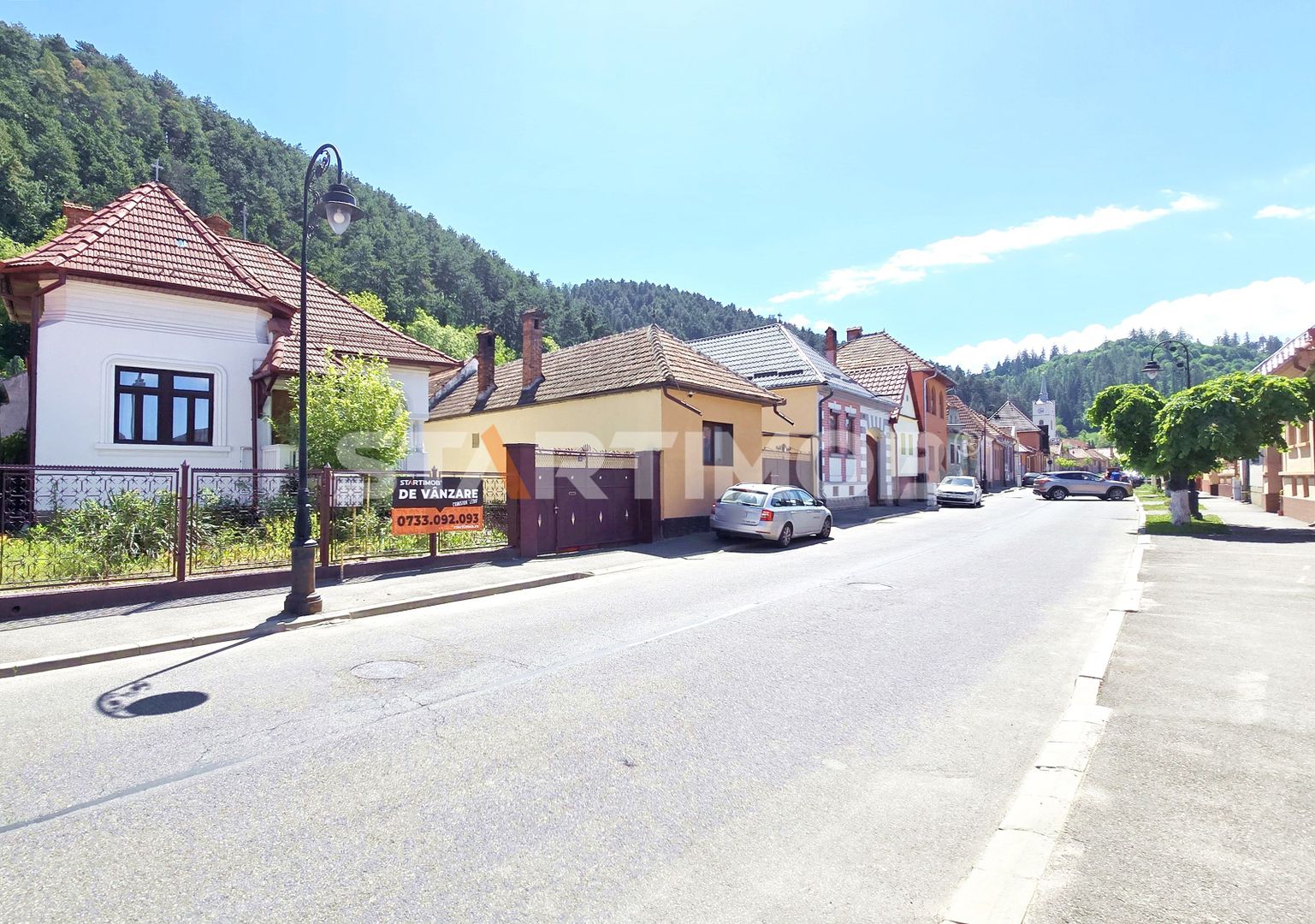 Casa 5 camere cu acces auto RASNOV