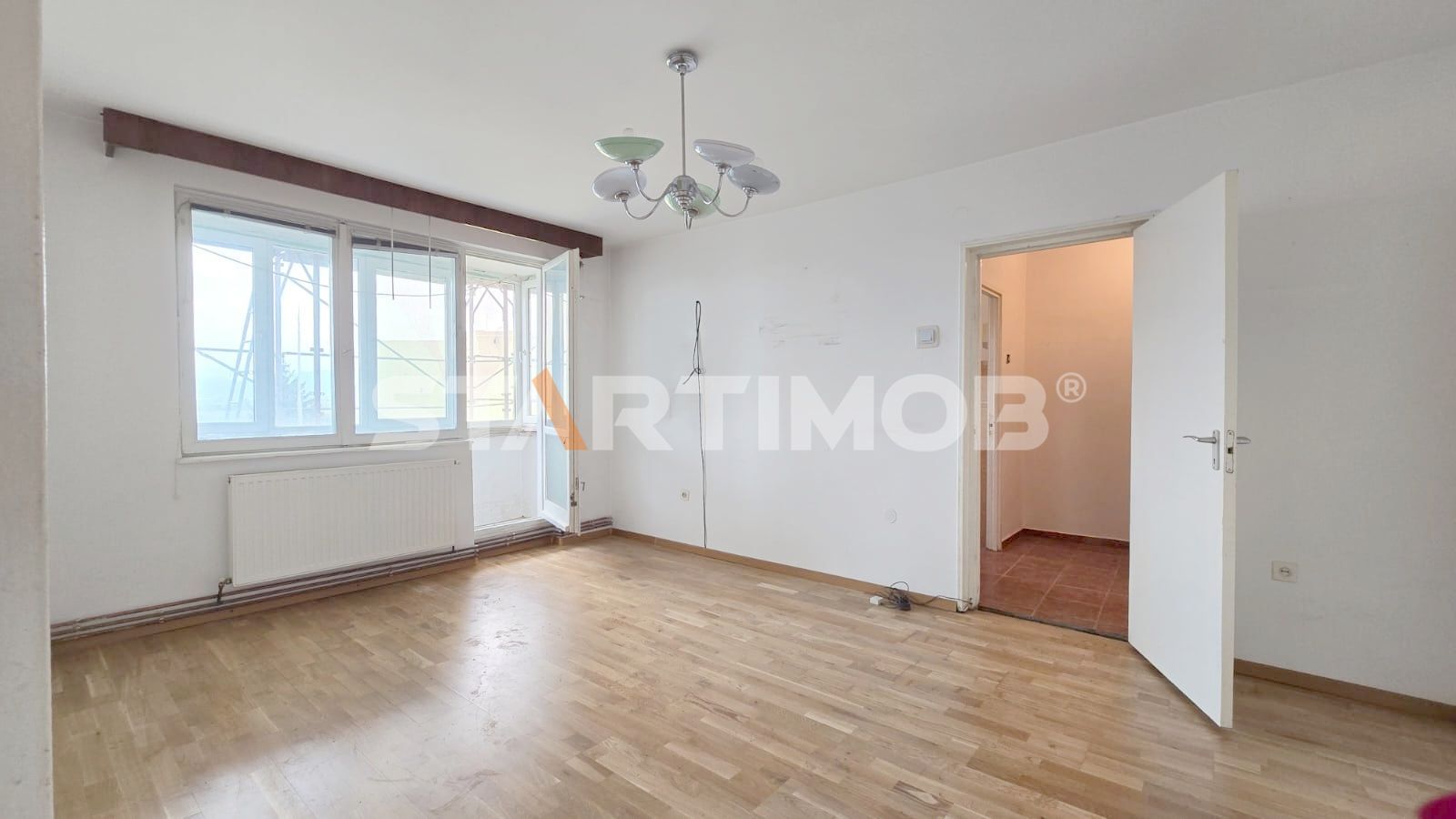 Apartament doua camere cu boxa zona Astra