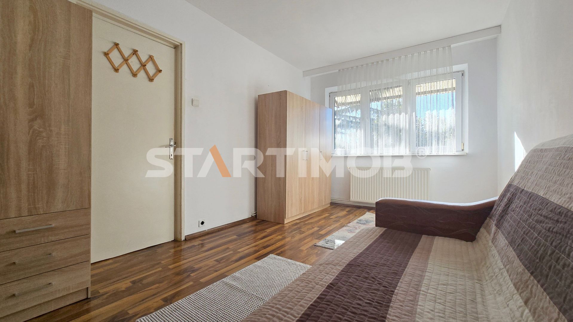 Apartament mobilat doua camere zona ASTRA