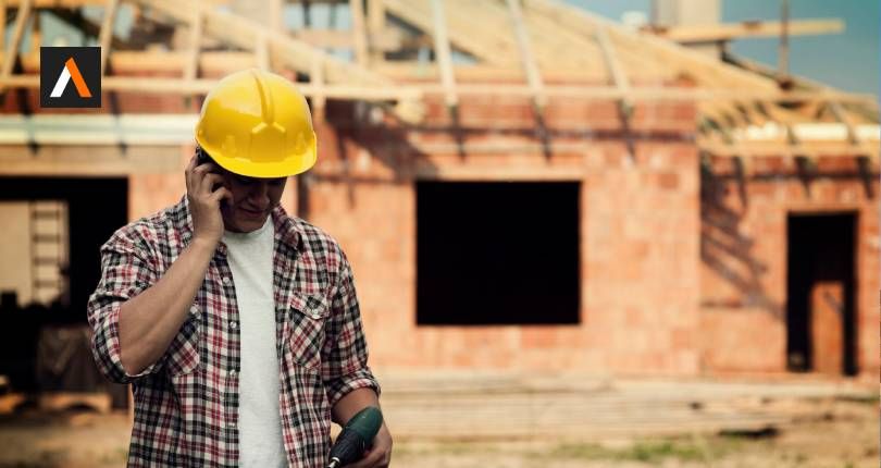 Casa la rosu - Ce este si cat costa in 2026